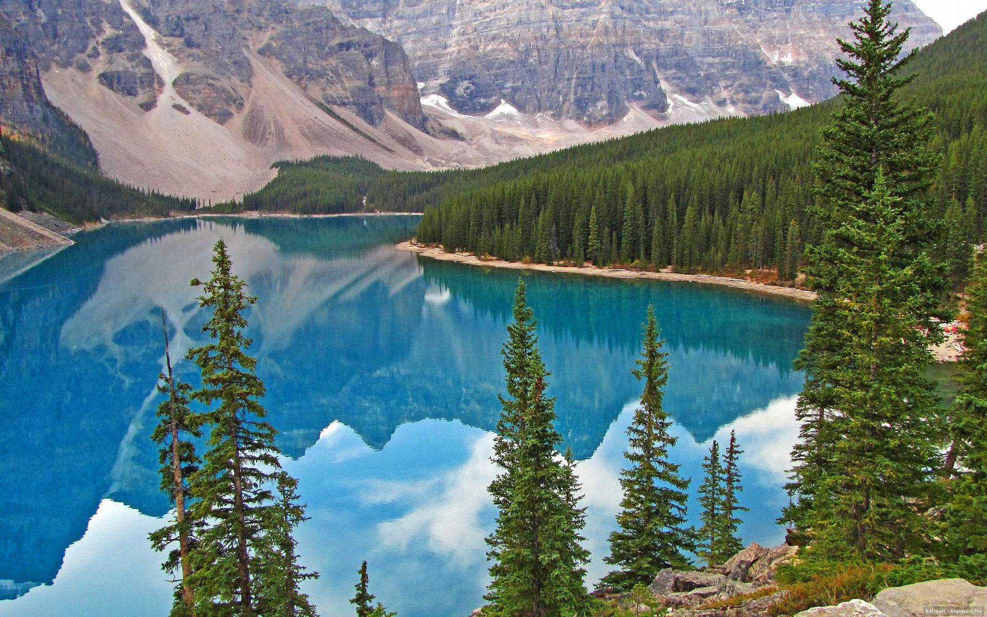 加的斯门将多次神扑力保球门不失,加的斯升上西甲